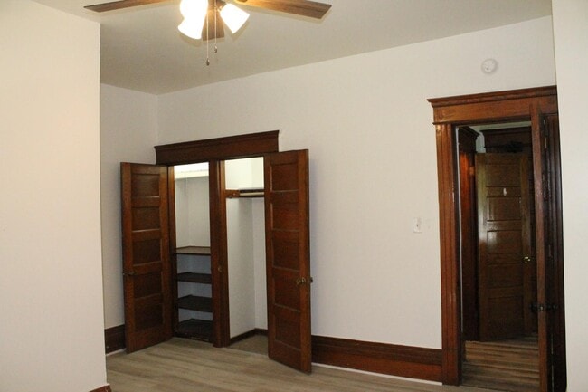 Building Photo - 3803 Military St