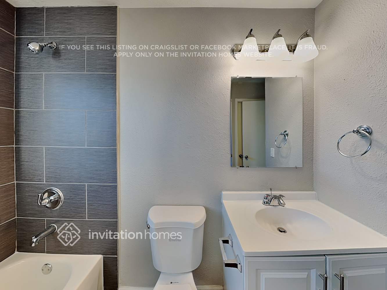 Building Photo - 4373 S Beech Way