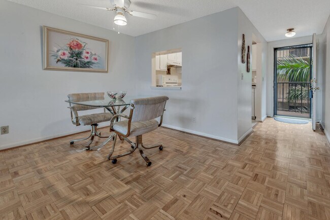 Building Photo - 890 N Federal Hwy