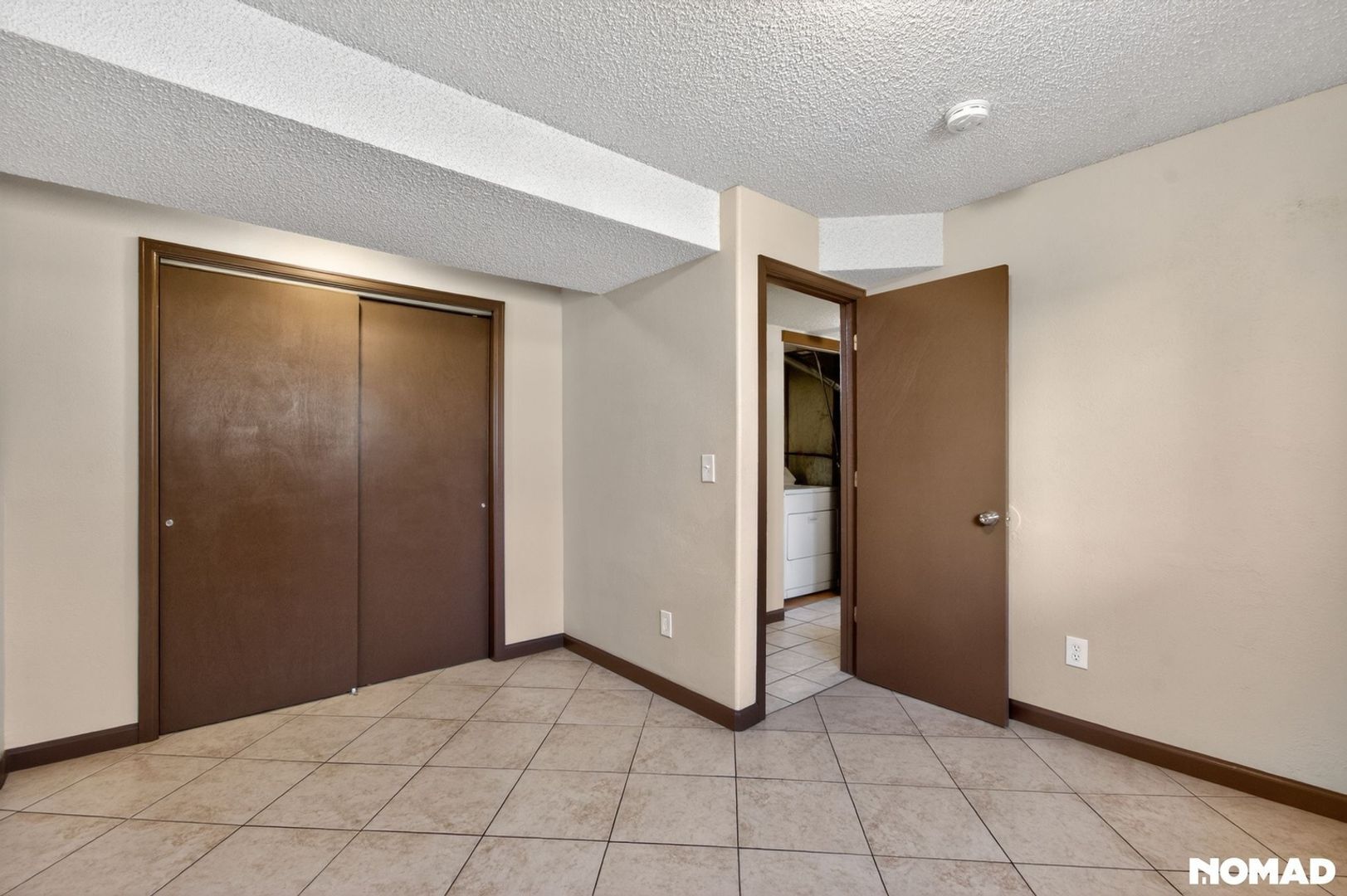 Building Photo - 17465 E Plateau Dr