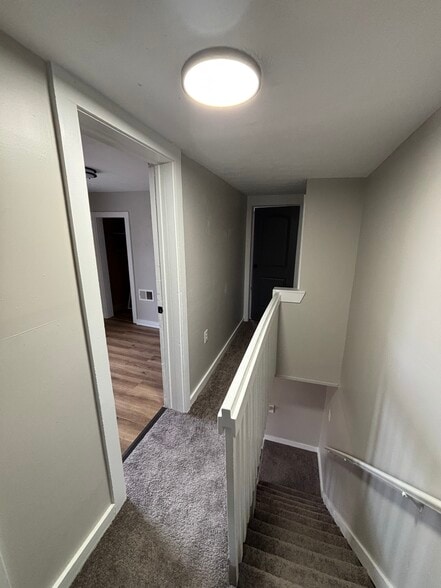 Building Photo - 668 Sullivan St