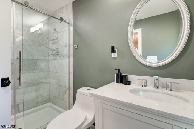 Building Photo - 517 Berkeley Ave