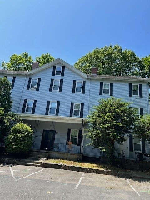 Building Photo - 33 Rockland St