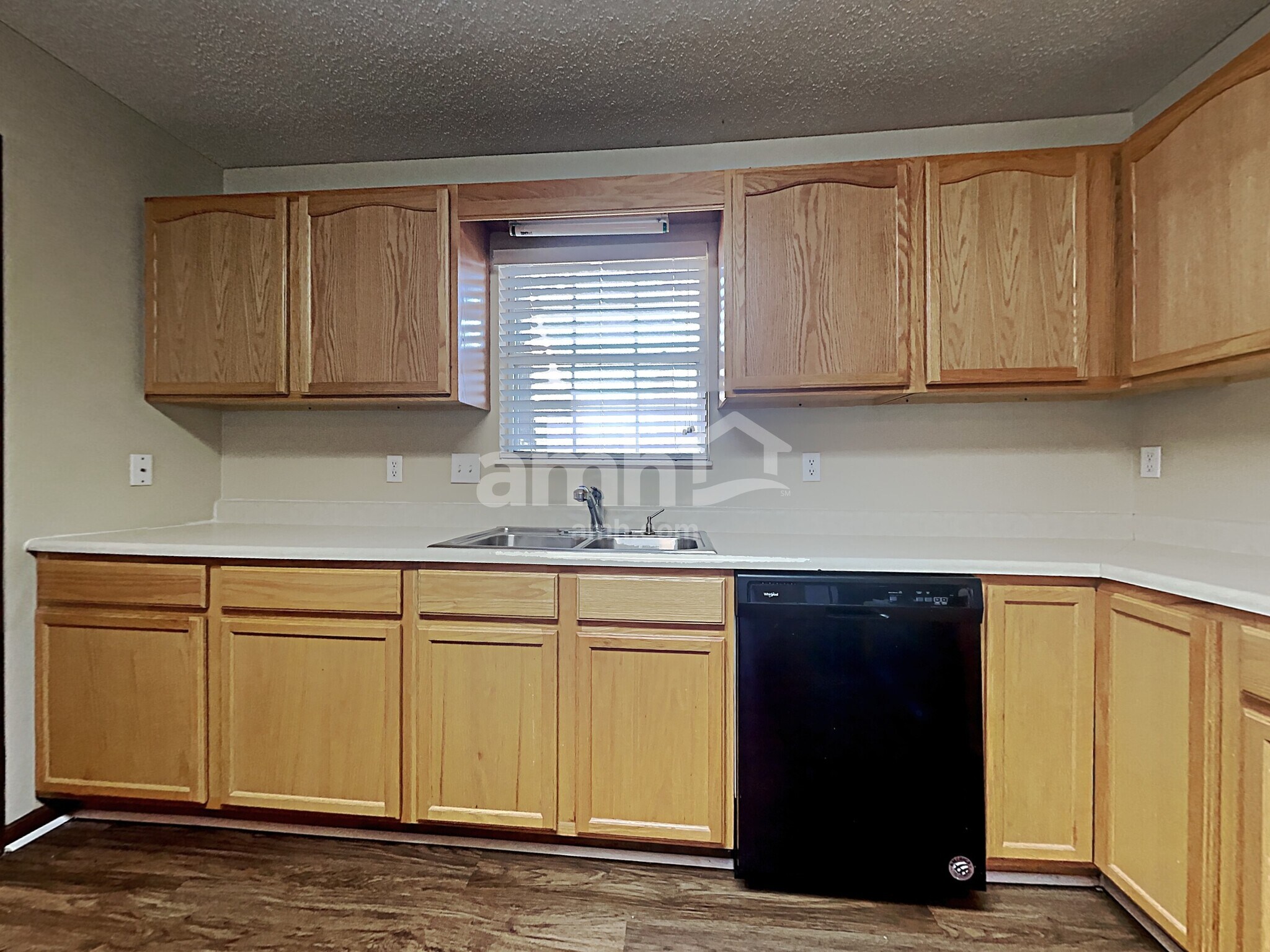 Building Photo - 2303 Sir Edward Ln
