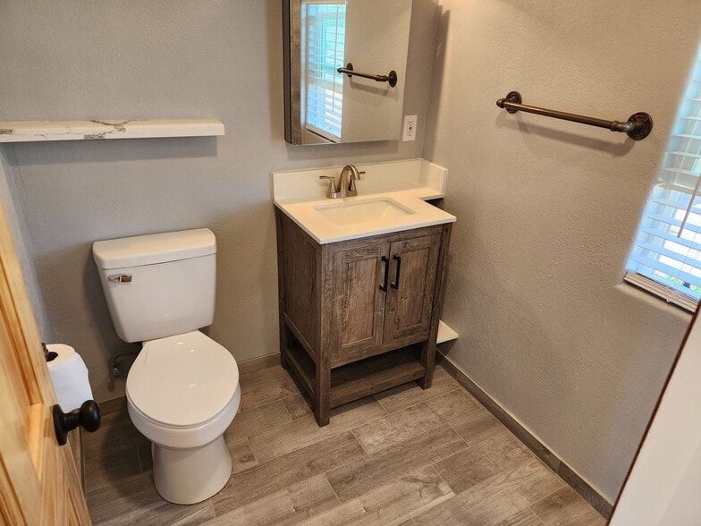 Building Photo - 3684 43rd St