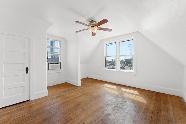 Building Photo - 4800 Holdings LLC