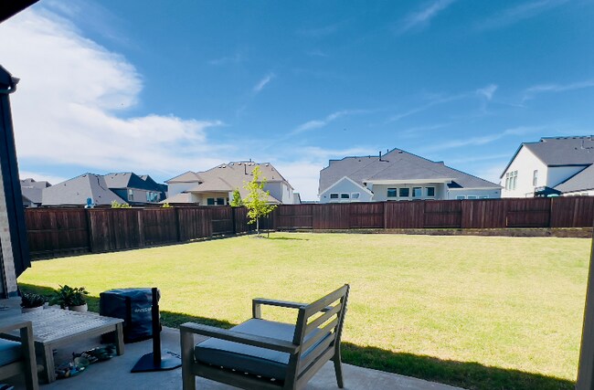 Building Photo - 4231 Splitrock Dr