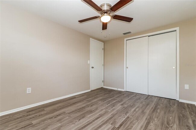 Building Photo - 5701 Berlin Dr