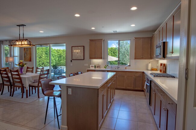 Building Photo - 74500 Xander Ct