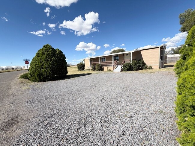 Building Photo - 1290 Prairiegrass Rd