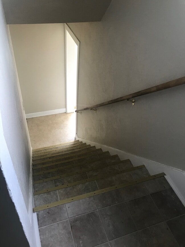 Building Photo - 3123-23A N 37th St