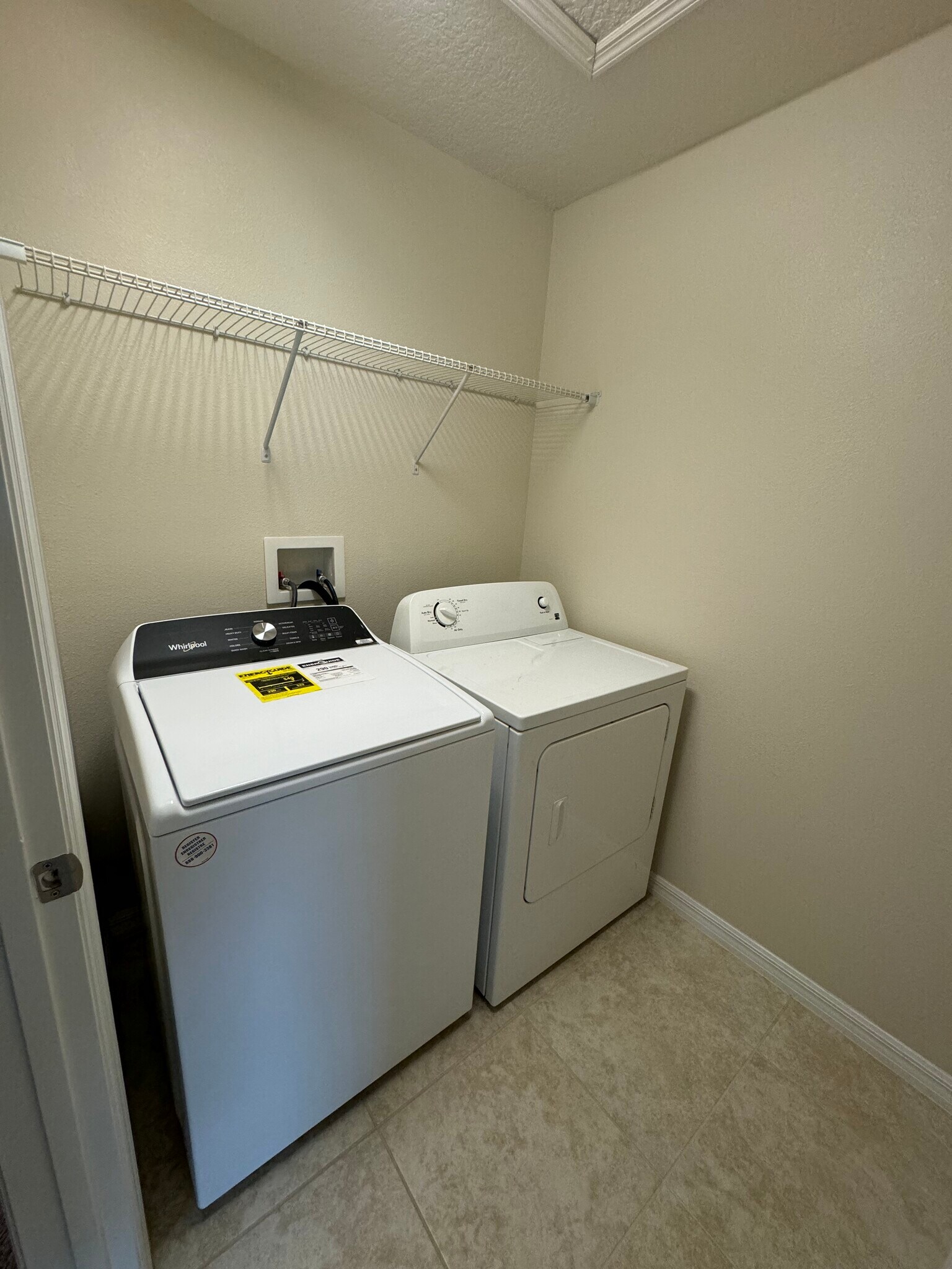 Building Photo - 8428 Iron Mountain Trl