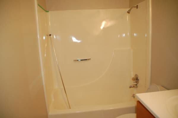 Building Photo - 107 E Jasper St