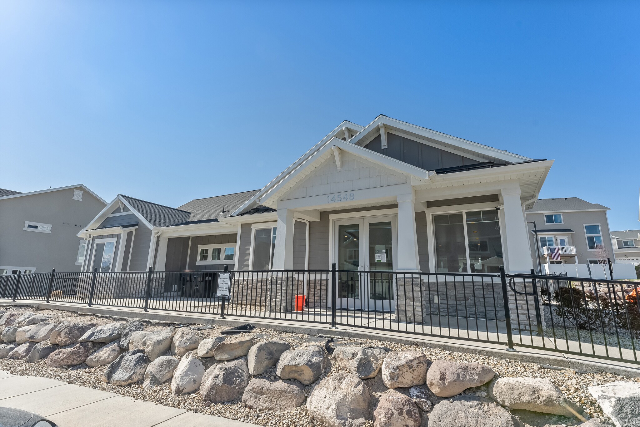 Building Photo - 14549 S Juniper Shade Dr