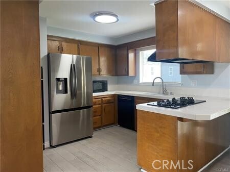 Building Photo - 11863 Wisteria Ave