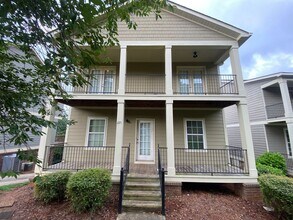 Building Photo - PRE-LEASING FOR AUGUST 2026!