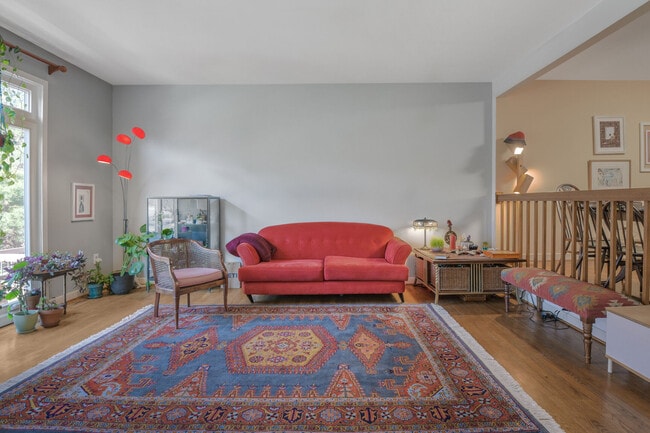 Building Photo - 10905 Whiterim Dr