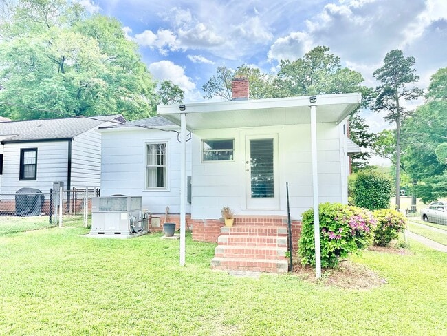 Building Photo - 441 Jackson St