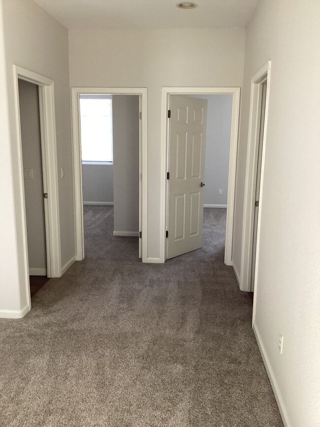 Building Photo - NEW - MOVE IN SPECIAL - 1/2 OFF THE 1ST MO...