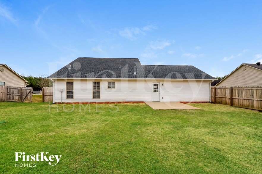 Building Photo - 170 Horton Dr