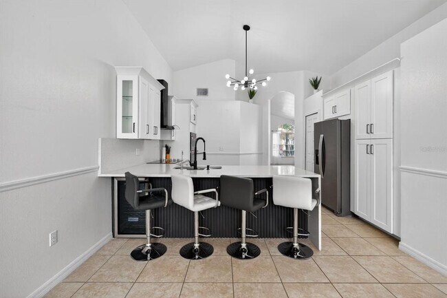 Building Photo - 419 Buckingham Cir