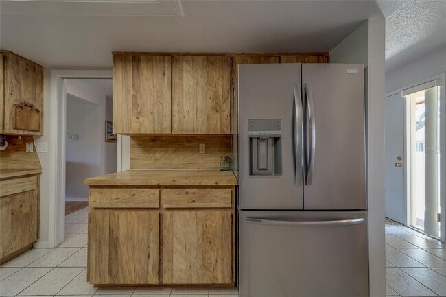 Building Photo - 8105 Bardmoor Pl