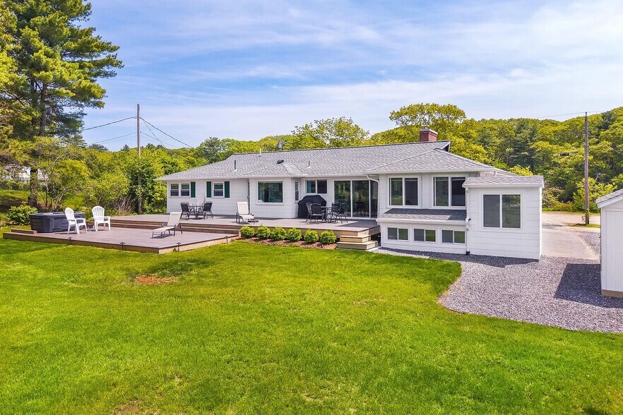Building Photo - 18 Trafton Ln