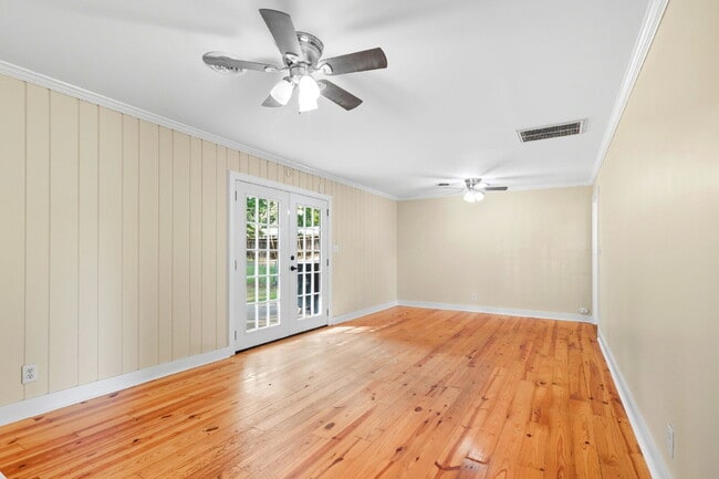 Building Photo - Furnished Room Rental - Pfafftown