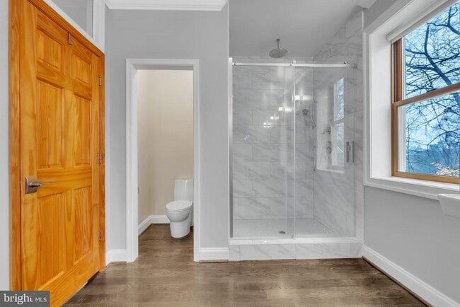 Building Photo - 6415 Bradley Blvd