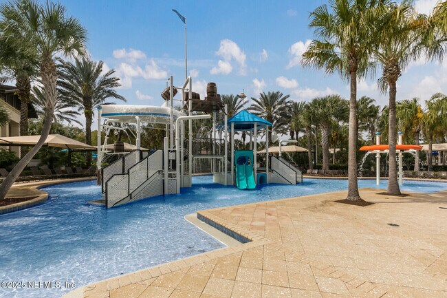 Building Photo - 311 Bay Lk Dr