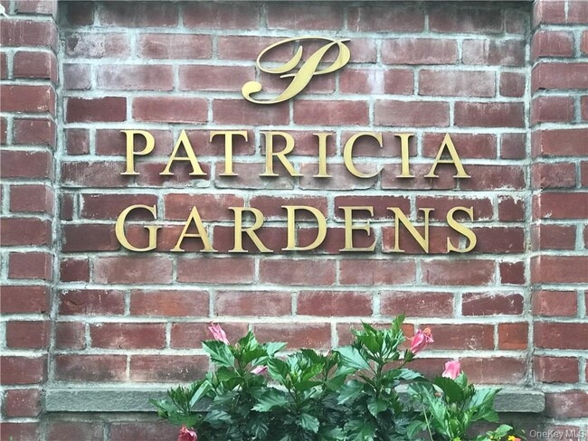 Building Photo - 1833 Palmer Ave