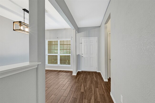 Building Photo - 29467 Iris Bloom Ct