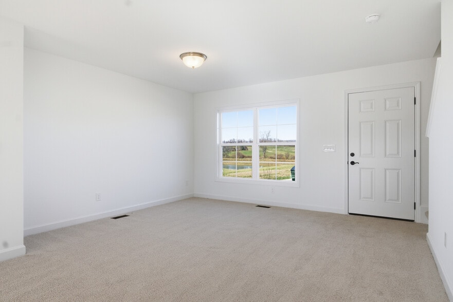 Building Photo - 4055 Emilia Way