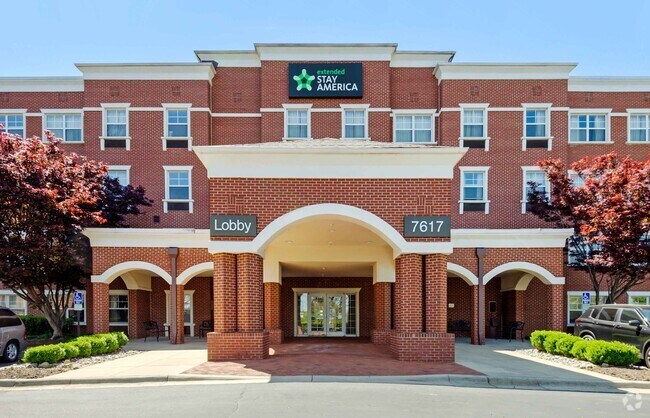 Building Photo - 7617 Thorndike Rd