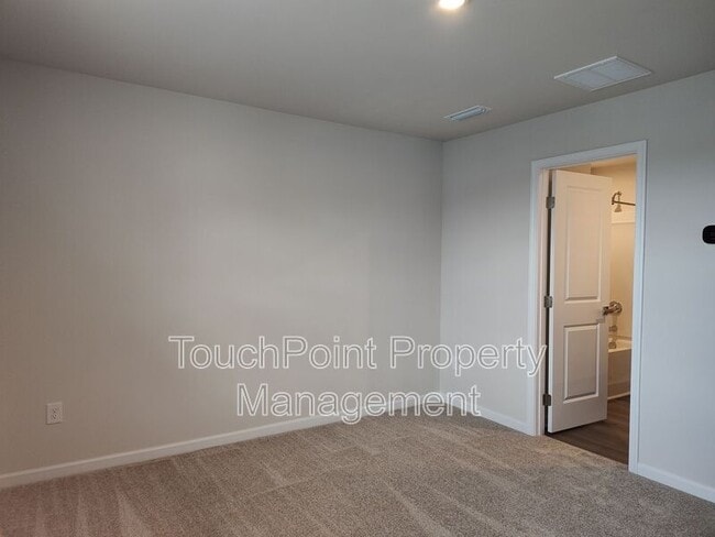 Building Photo - 6619 Addax Wy