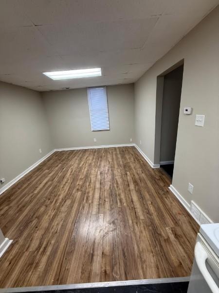 Building Photo - 335 1/2 Washington Ave