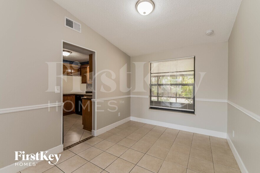 Building Photo - 17440 Lebanon Rd