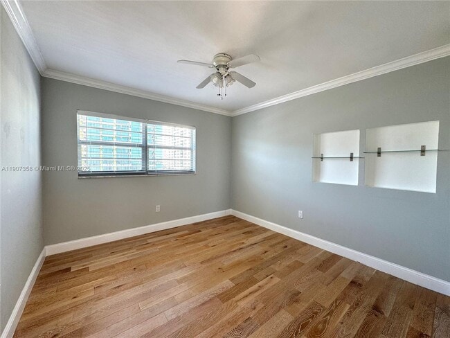 Building Photo - 1300 Alton Rd