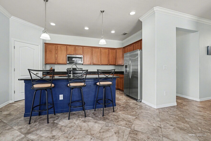 Building Photo - 2846 Via Piazza Loop