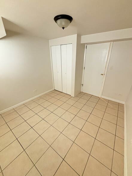 Building Photo - 2554 N Monitor Ave