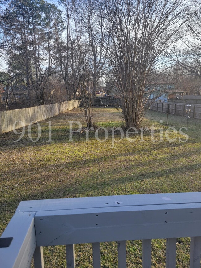 Building Photo - 6835 Autumnhill Ln