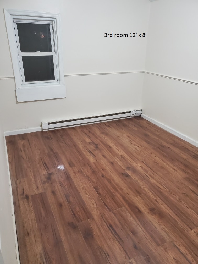 3rd room 12 x 8 - 20 Patch St
