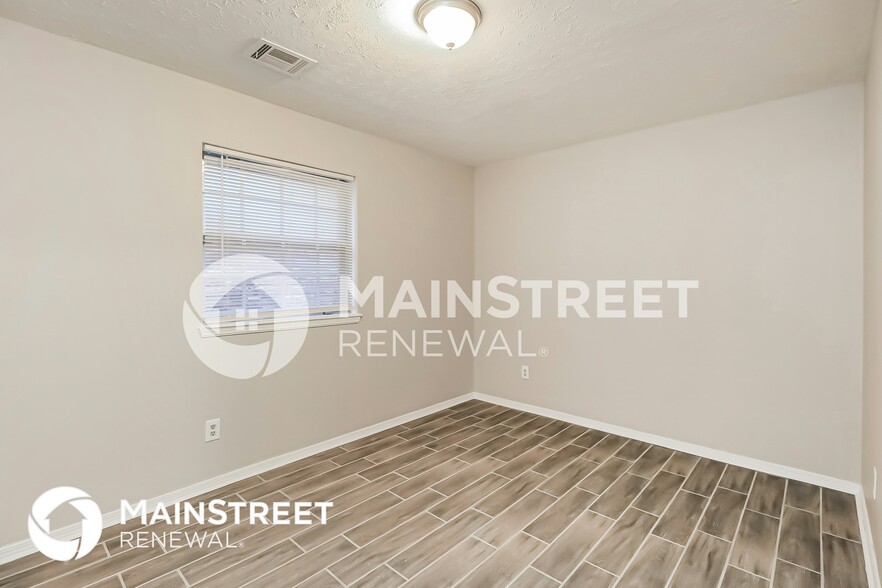 Building Photo - 3025 SW 61st St