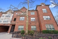 Building Photo - 35 Buttles Ave