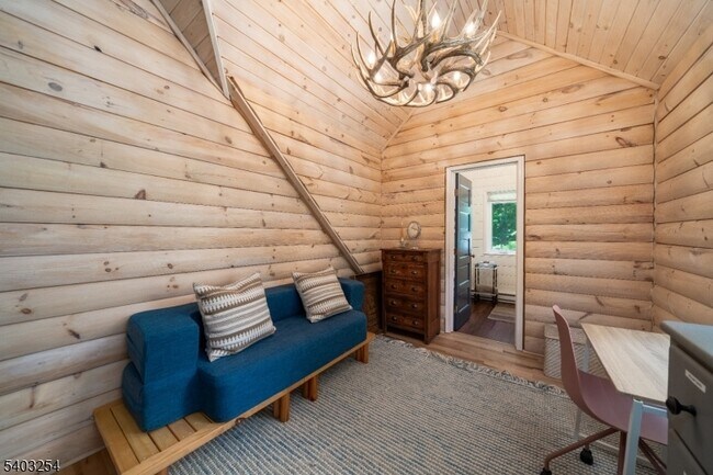 Building Photo - 30 Onteora Rd