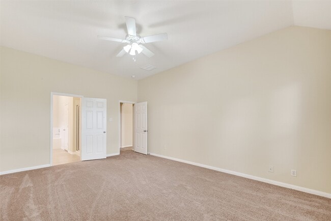 Building Photo - 24603 Colonial Elm Dr