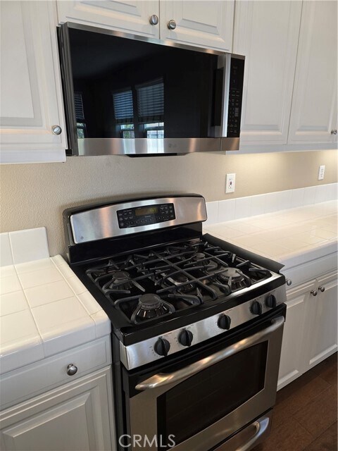 Building Photo - 2147 Cittadin Dr