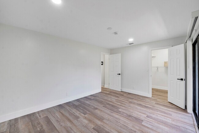 Building Photo - 11628 NW 30th St
