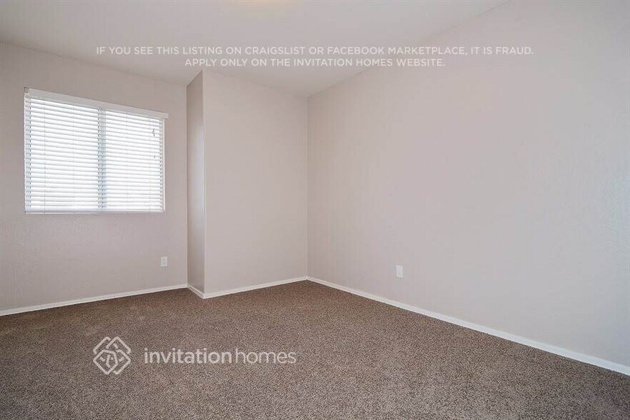 Building Photo - 18530 N 85th Ave