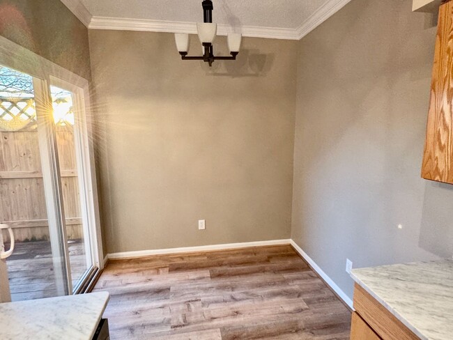 Building Photo - Renovated 3BR/2BA in North Beach Condos on...